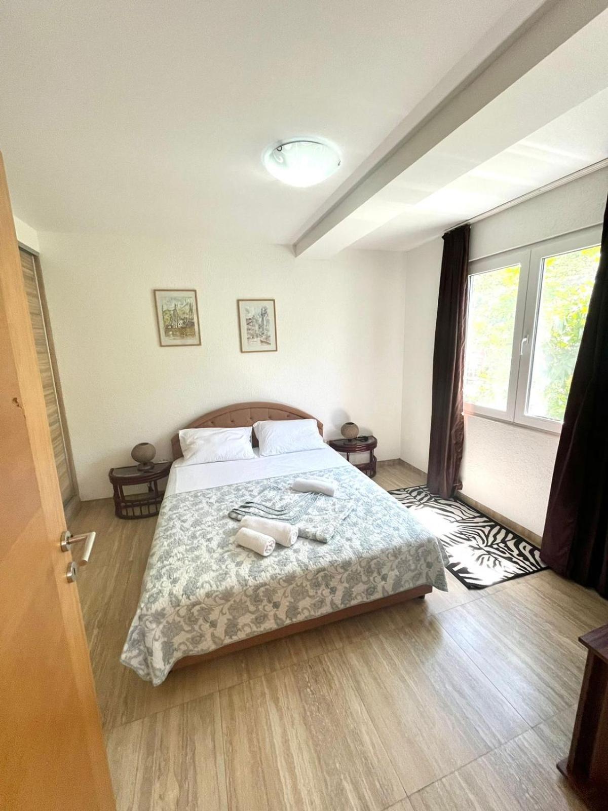 Apartments Harmonija Budva Exteriör bild