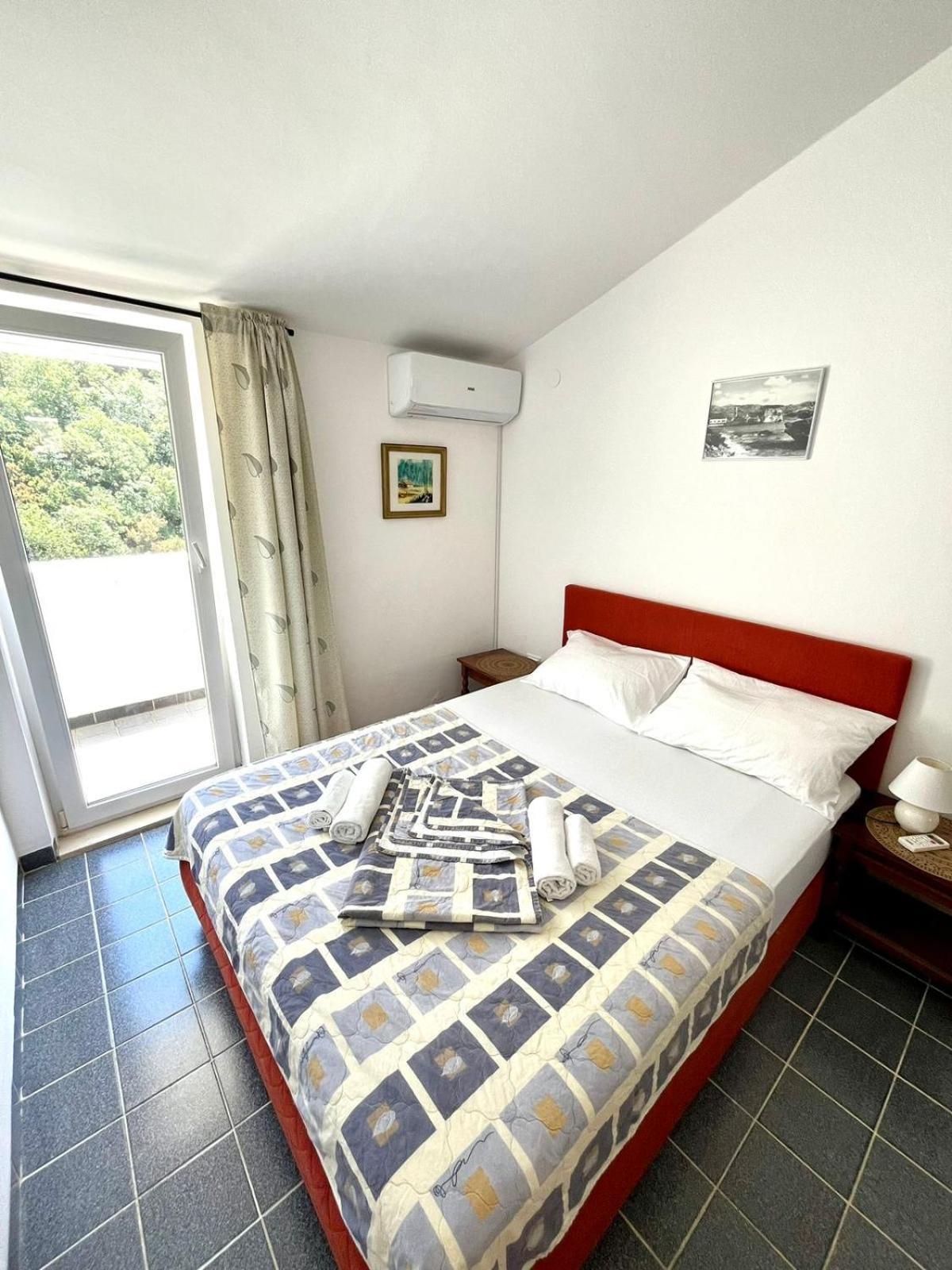 Apartments Harmonija Budva Exteriör bild