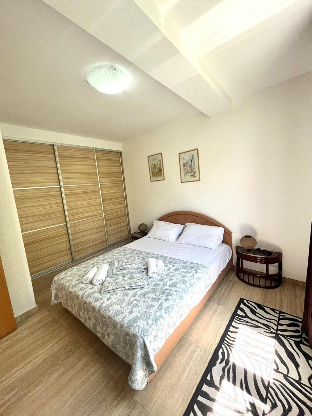 Apartments Harmonija Budva Exteriör bild