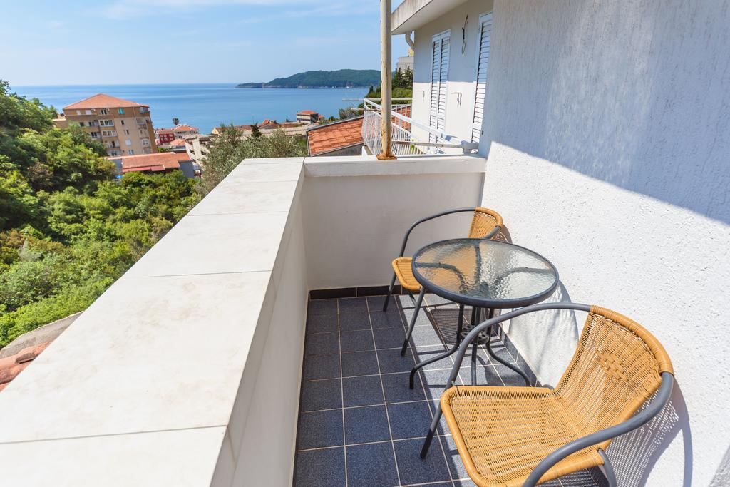 Apartments Harmonija Budva Exteriör bild